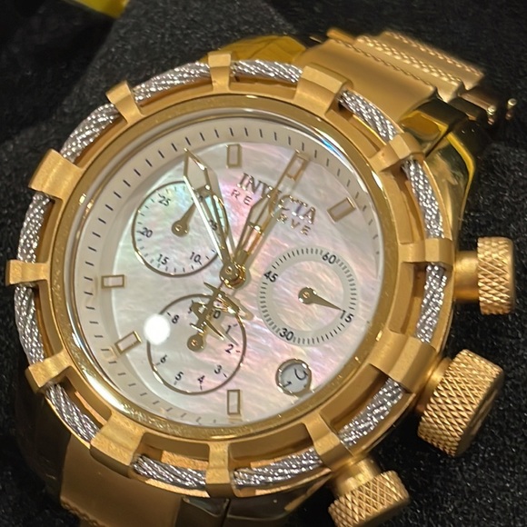 Invicta Accessories - NWT Women’s Invicta Watch